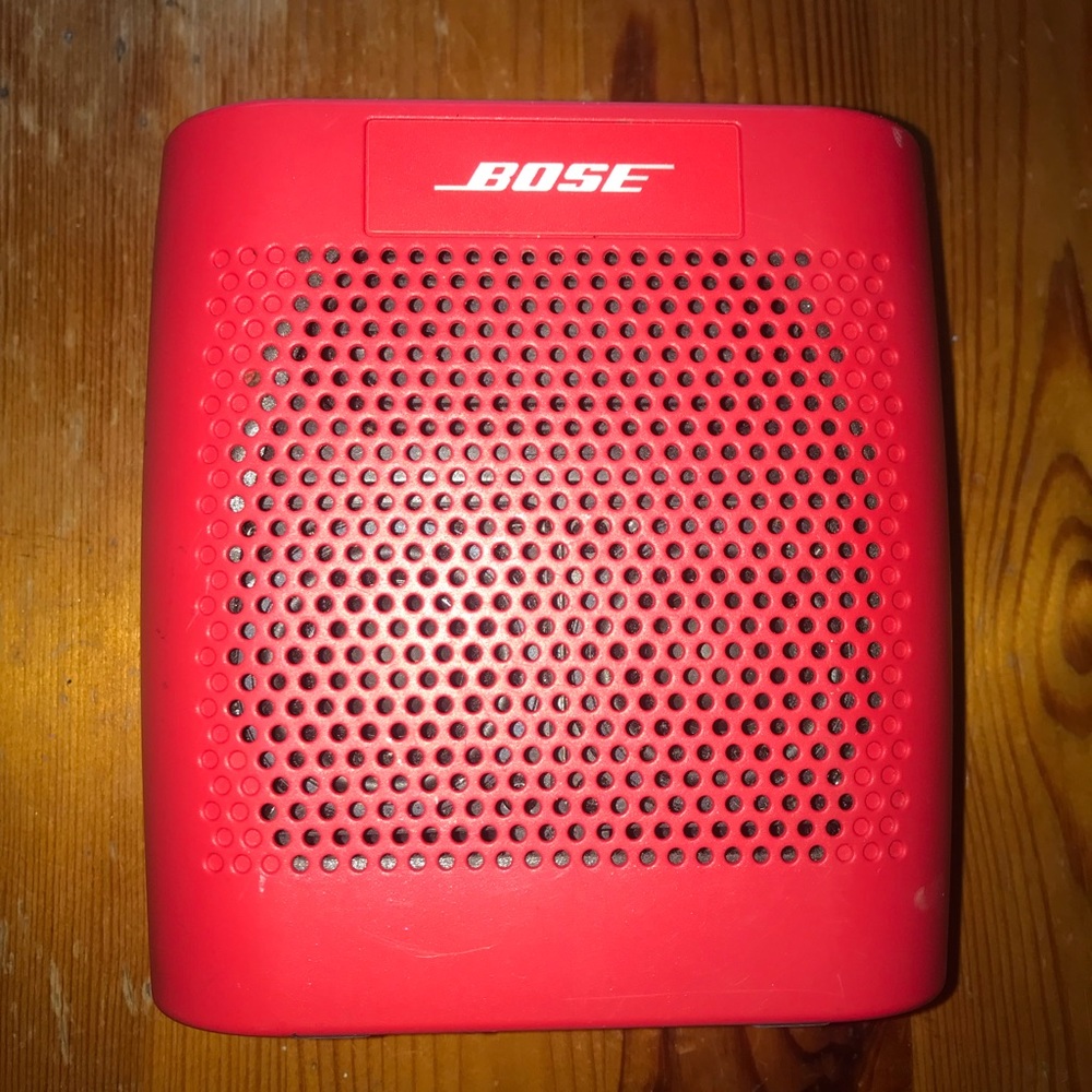 Bose color soundlink bluetooth speaker